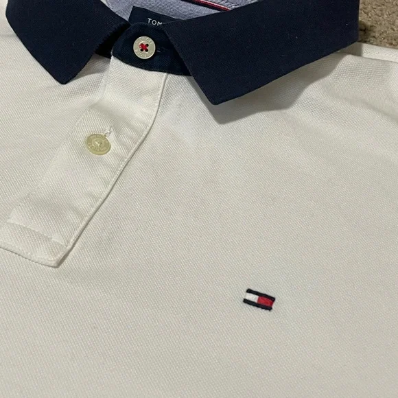 Tommy Hilfiger White and Navy Polo Shirt - Picture 3 of 8